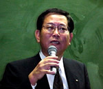 田辺　貞夫 氏