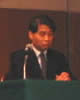 本間 氏